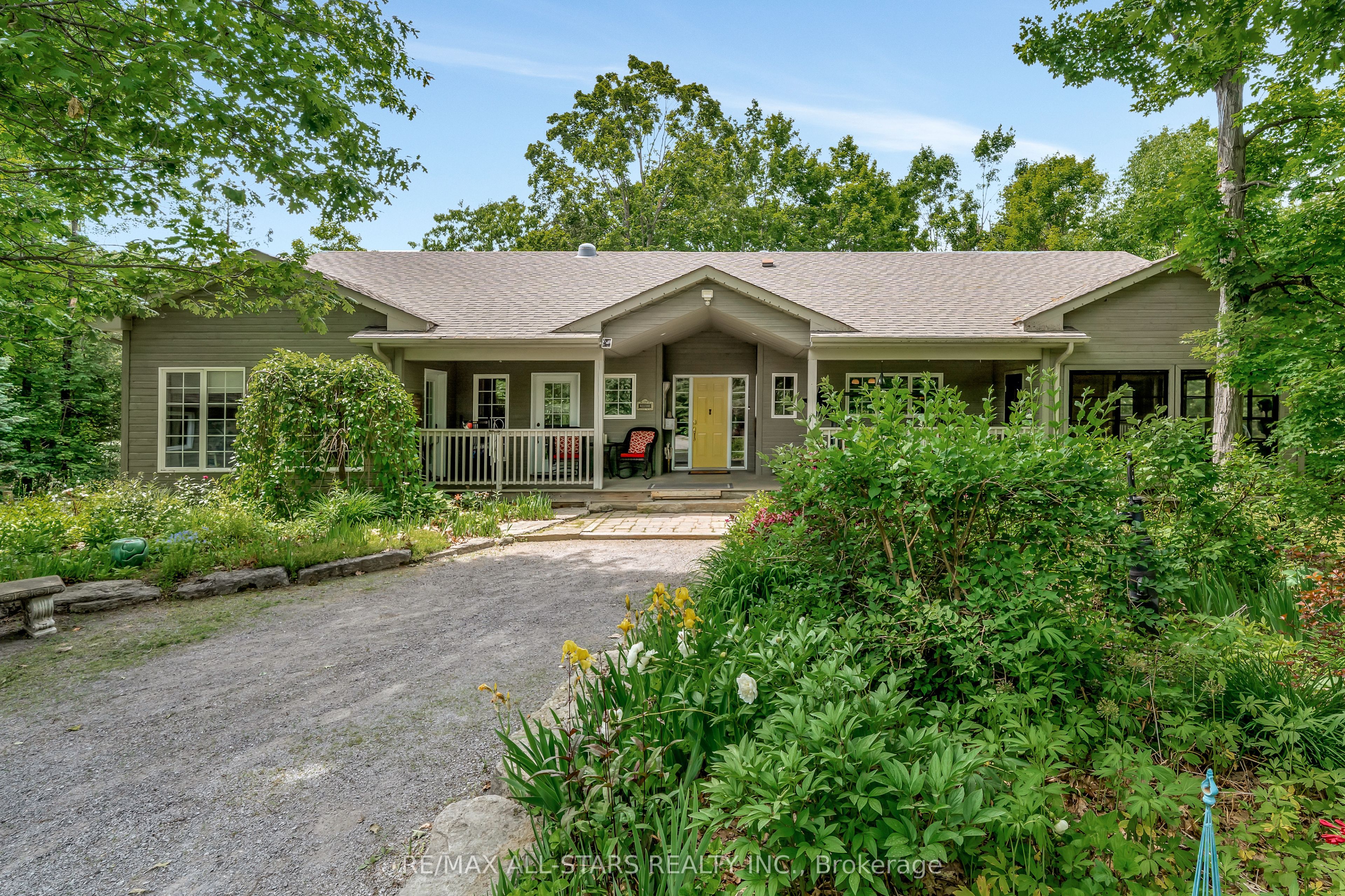 536 Golf Course Road Property Photo 1