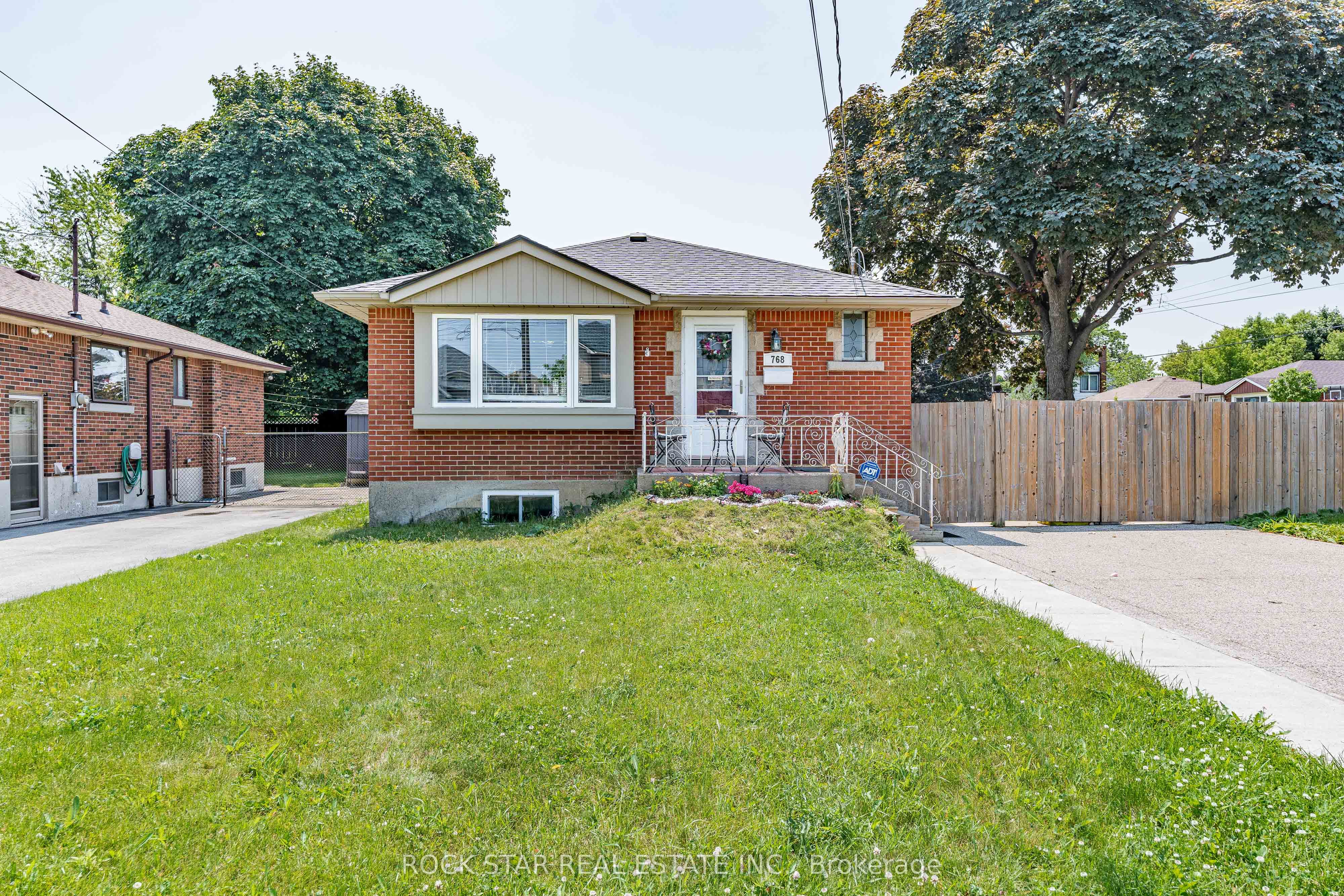 768 Tenth Avenue Property Photo 1