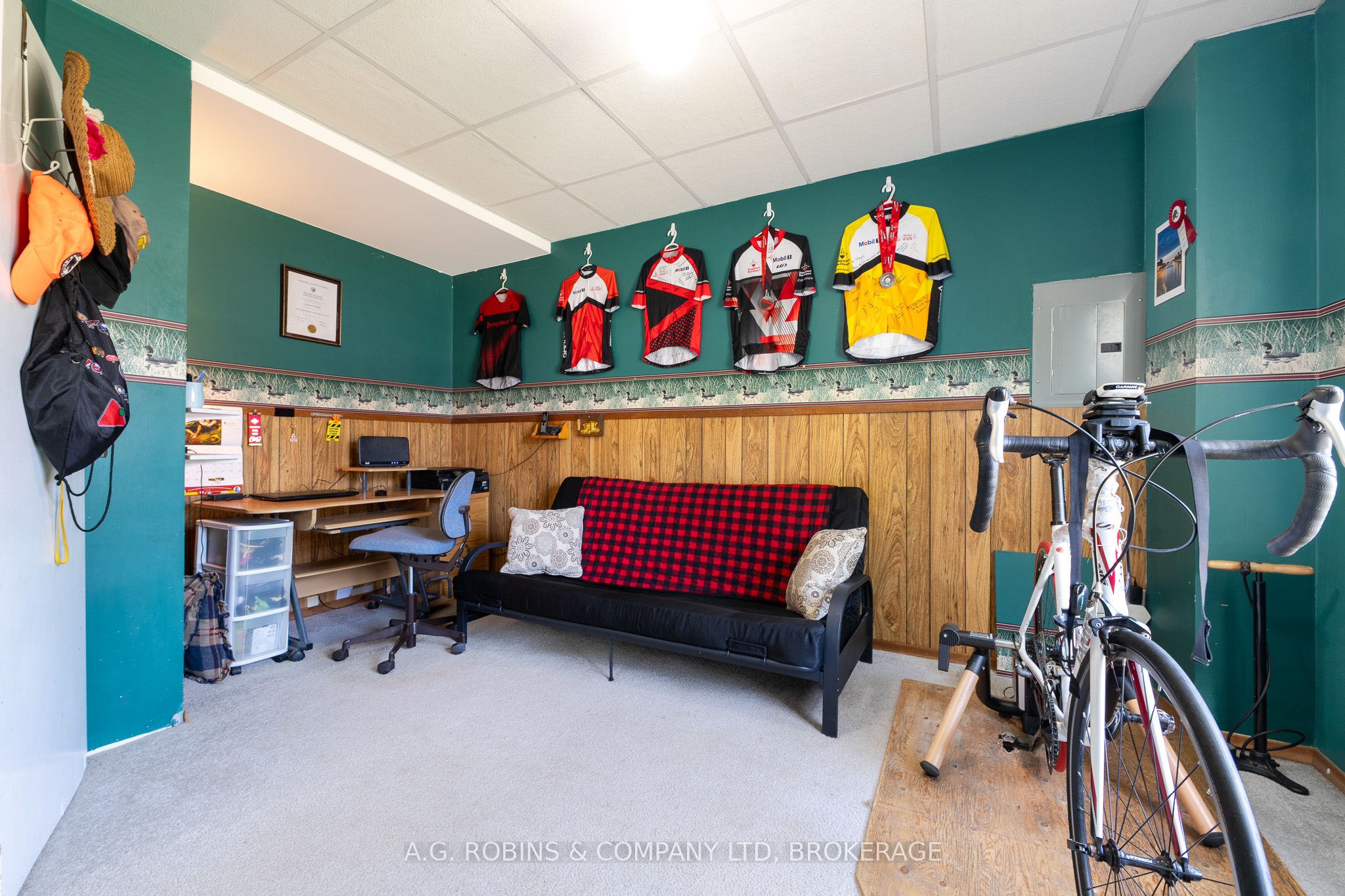 52 Charles Street Property Photo 8