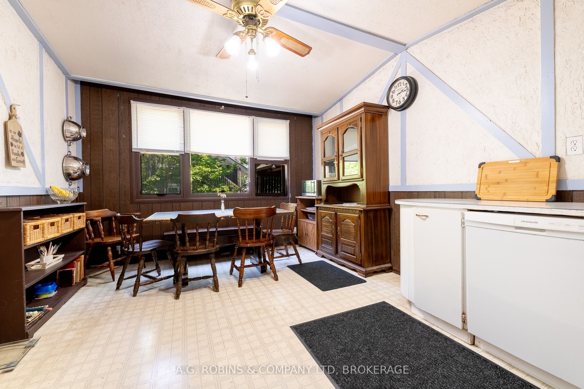 52 Charles Street Property Photo 19