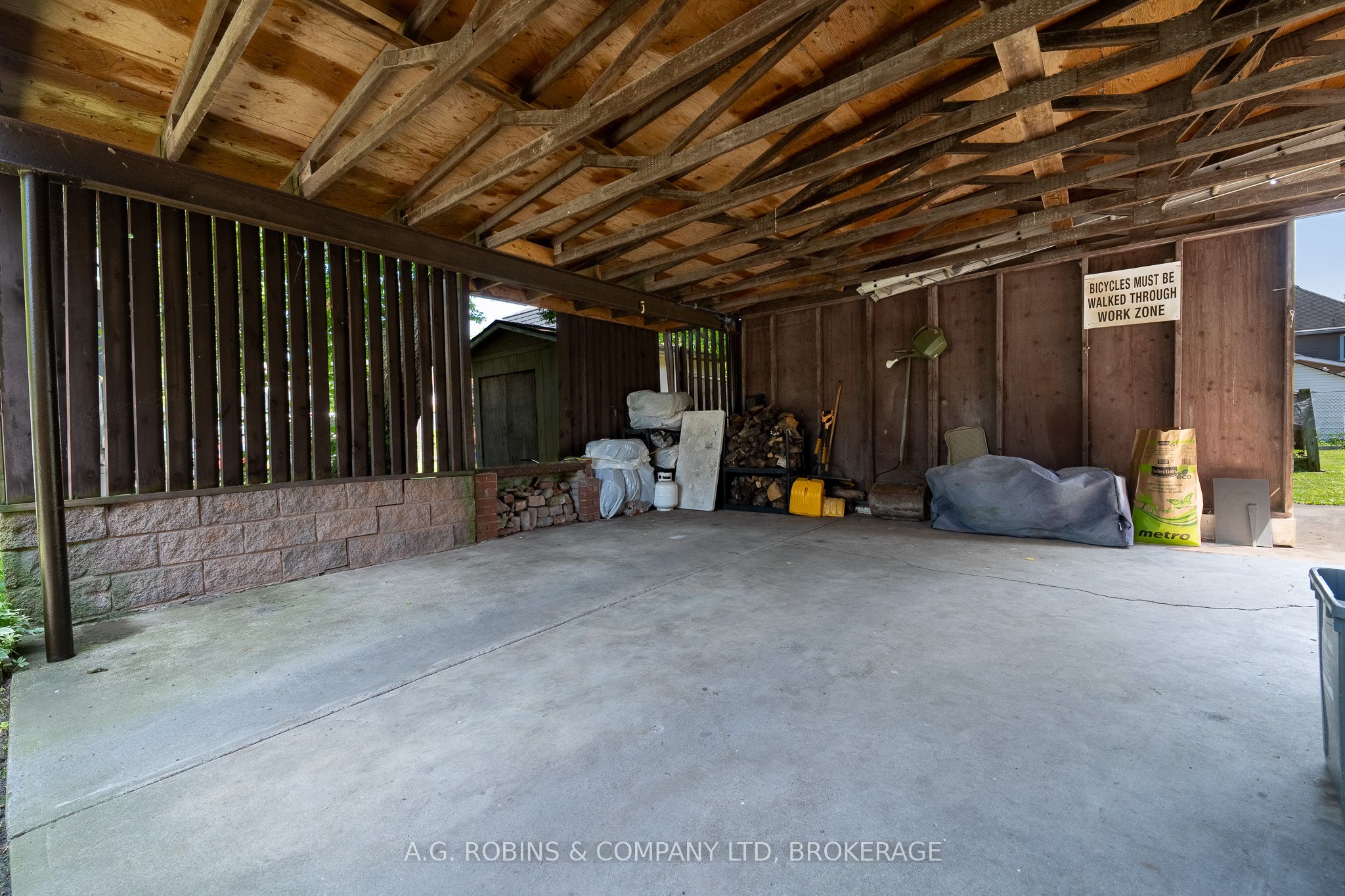52 Charles Street Property Photo 20