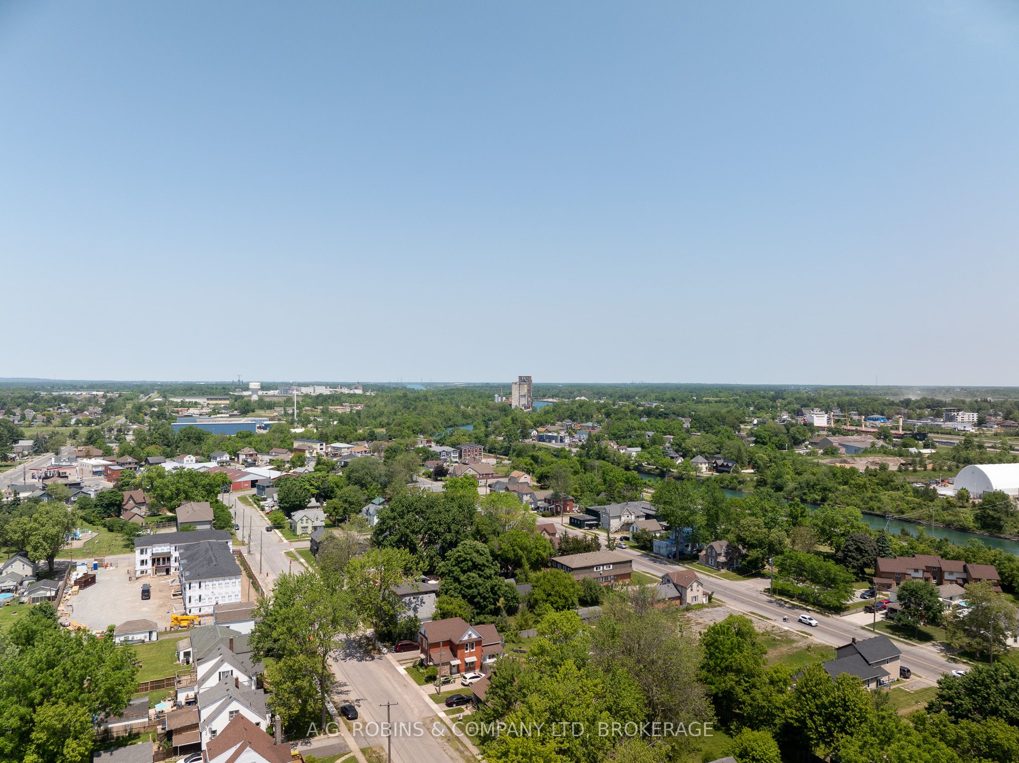 52 Charles Street Property Photo 25