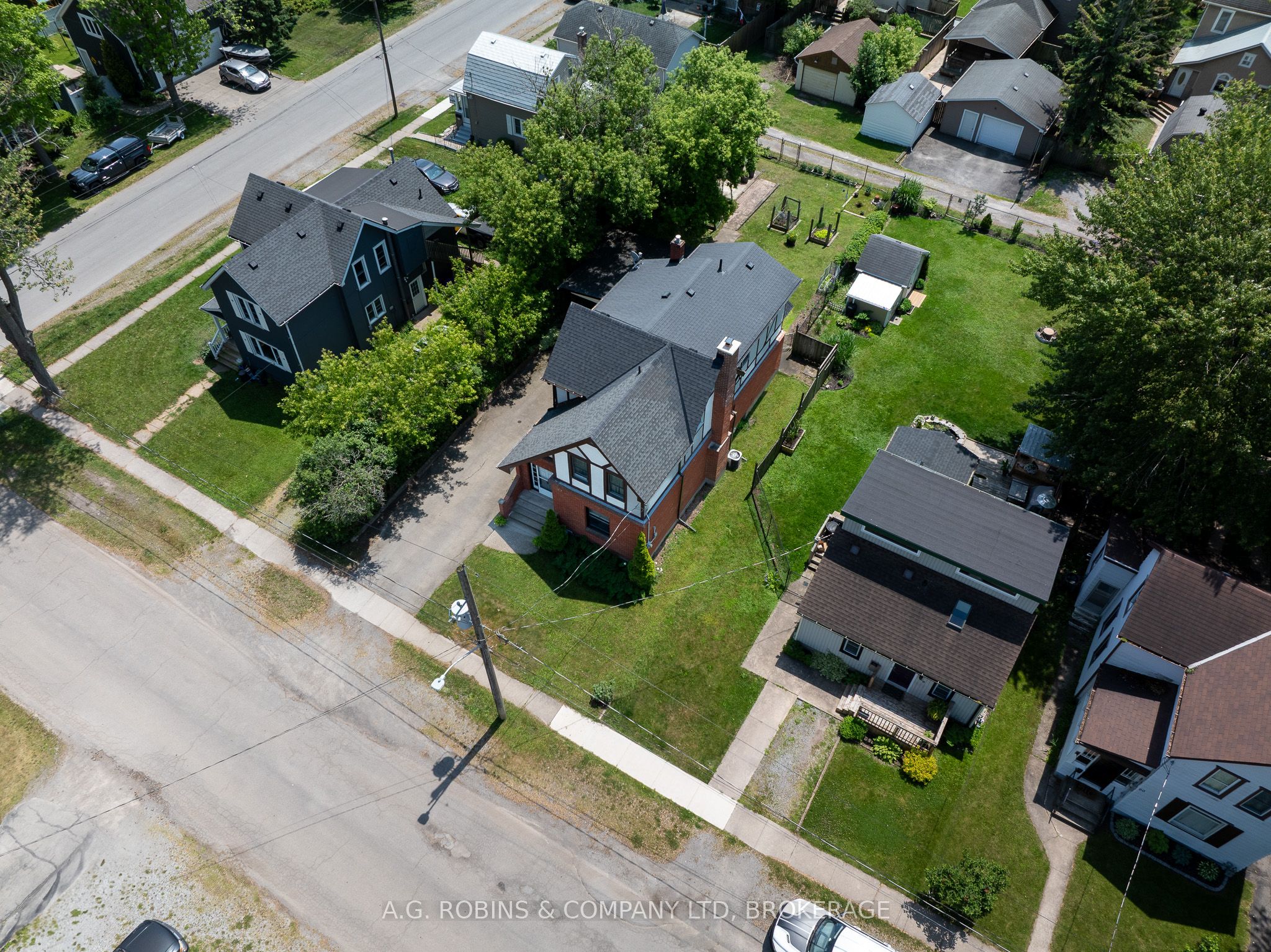 52 Charles Street Property Photo 29