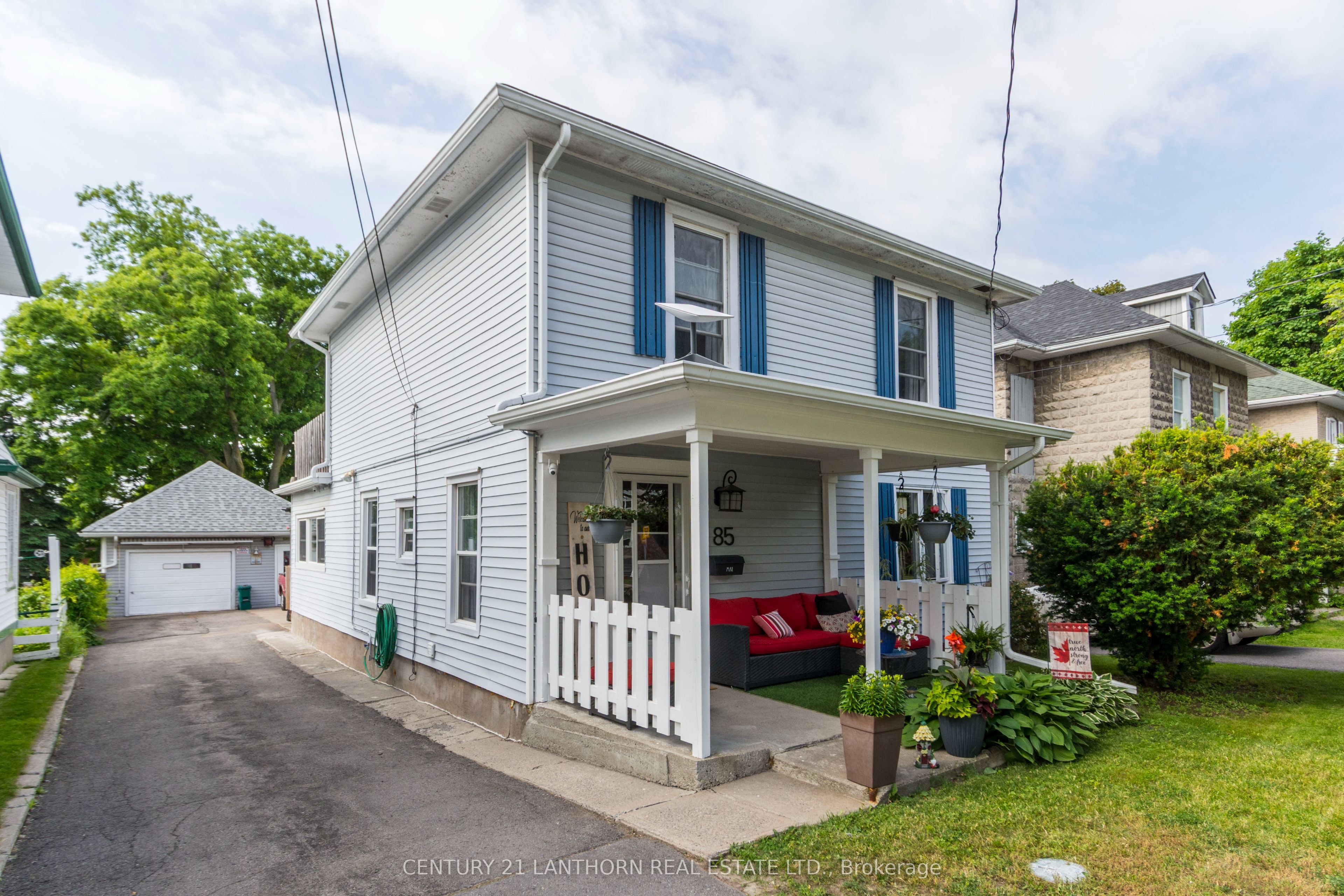85 Spring St Property Photo 1