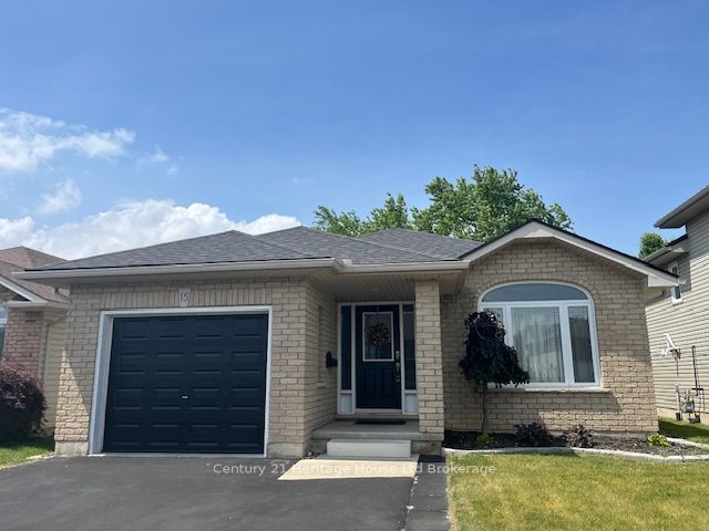 15 Landon Avenue Property Photo 1