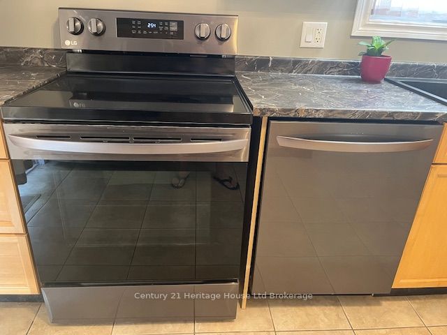 15 Landon Avenue Property Photo 12