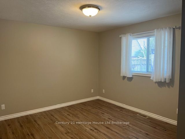 15 Landon Avenue Property Photo 16