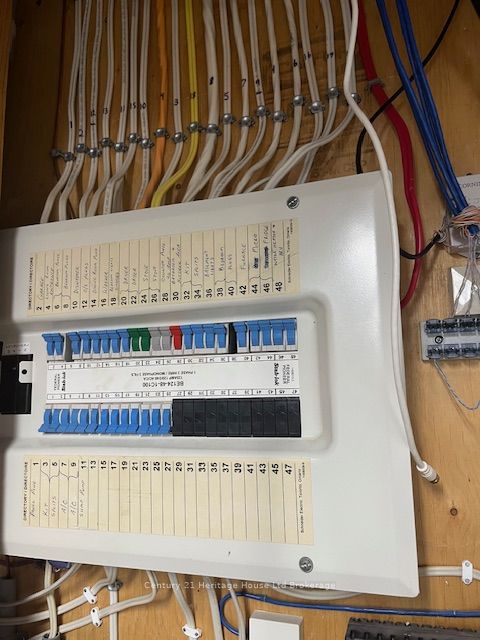 15 Landon Avenue Property Photo 28