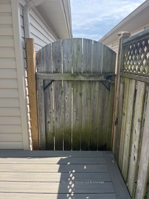 15 Landon Avenue Property Photo 30