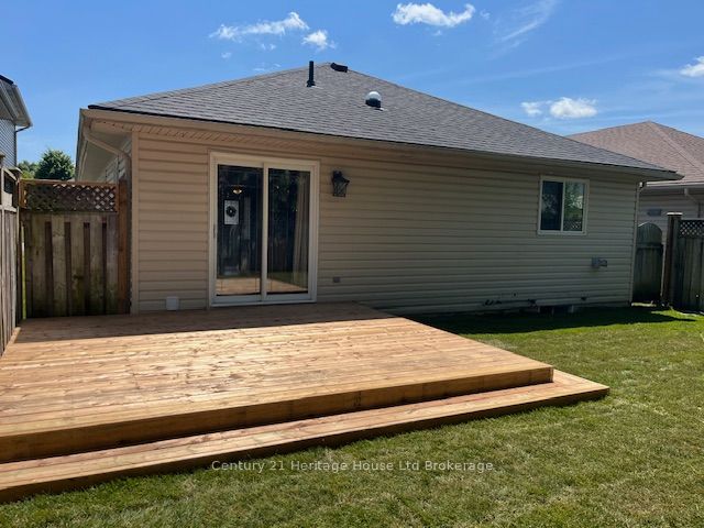 15 Landon Avenue Property Photo 31