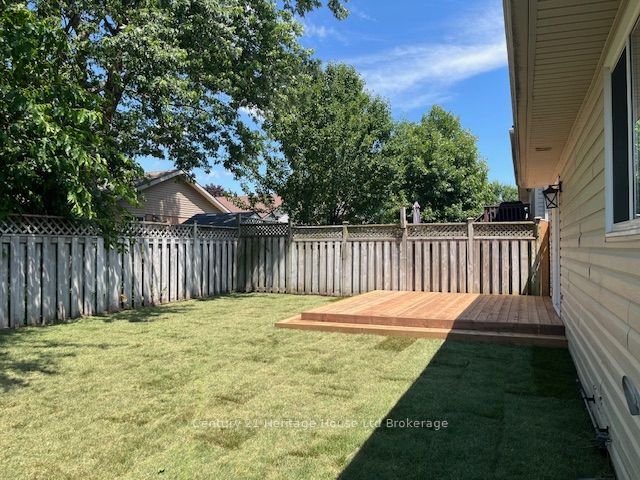 15 Landon Avenue Property Photo 32