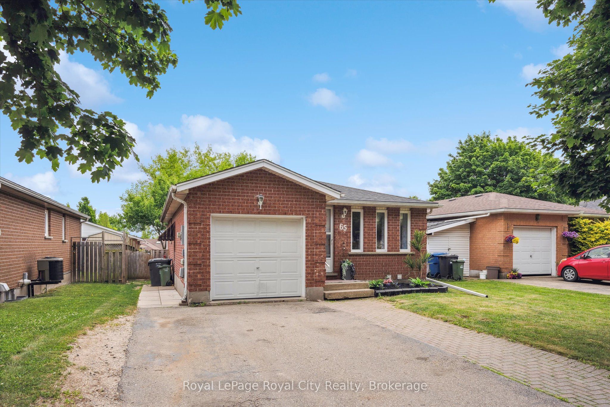 65 Eastview Road Property Photo 3