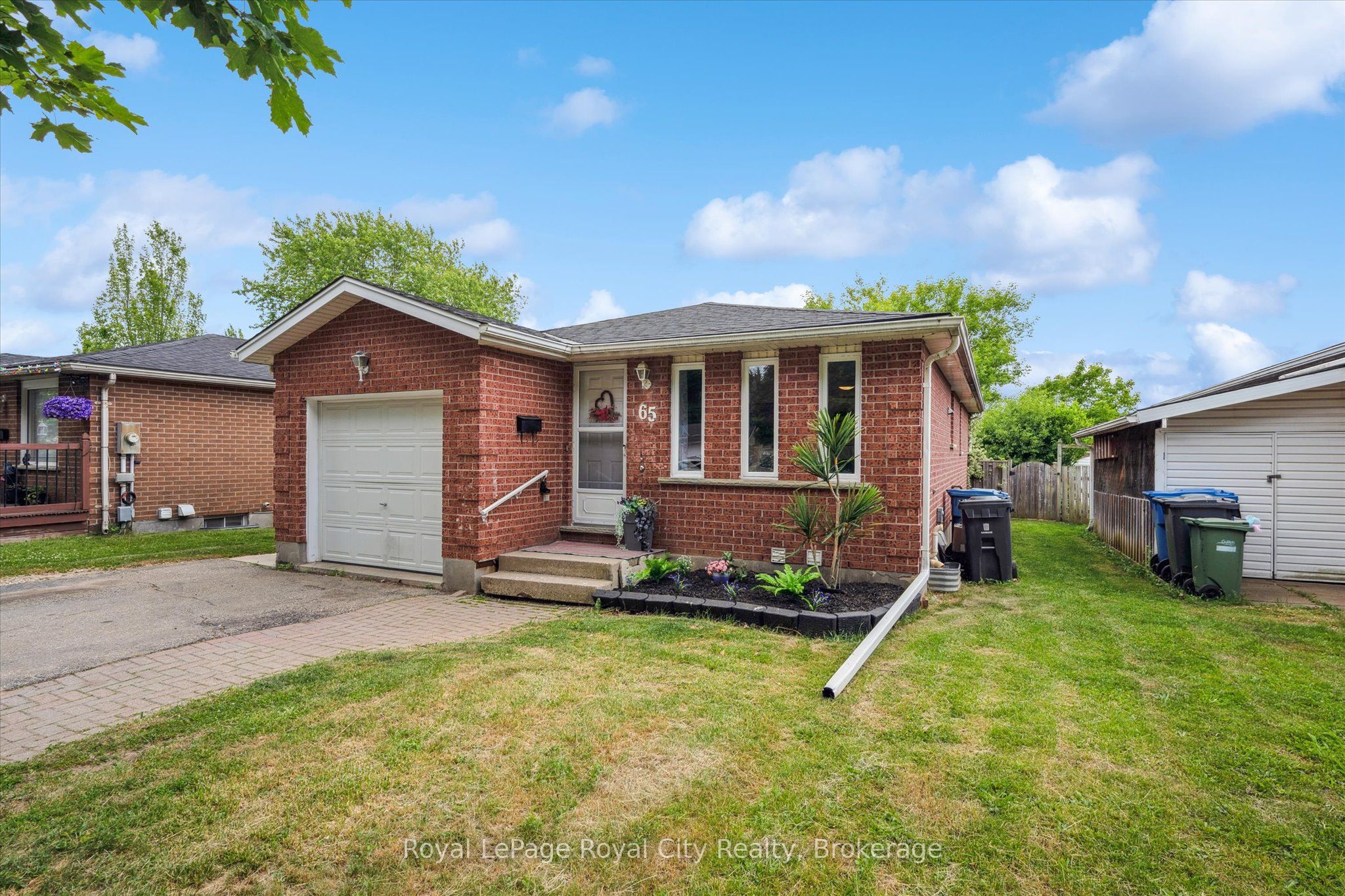 65 Eastview Road Property Photo 4