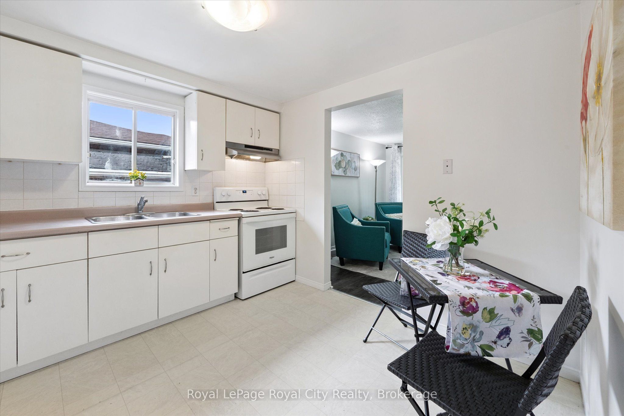 65 Eastview Road Property Photo 13