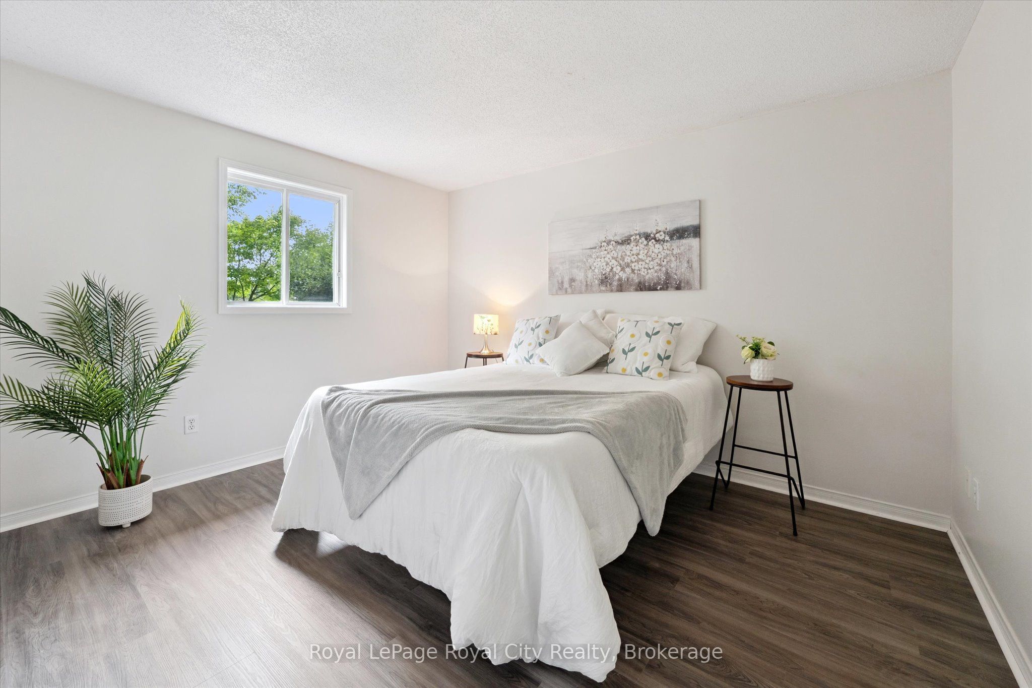 65 Eastview Road Property Photo 15
