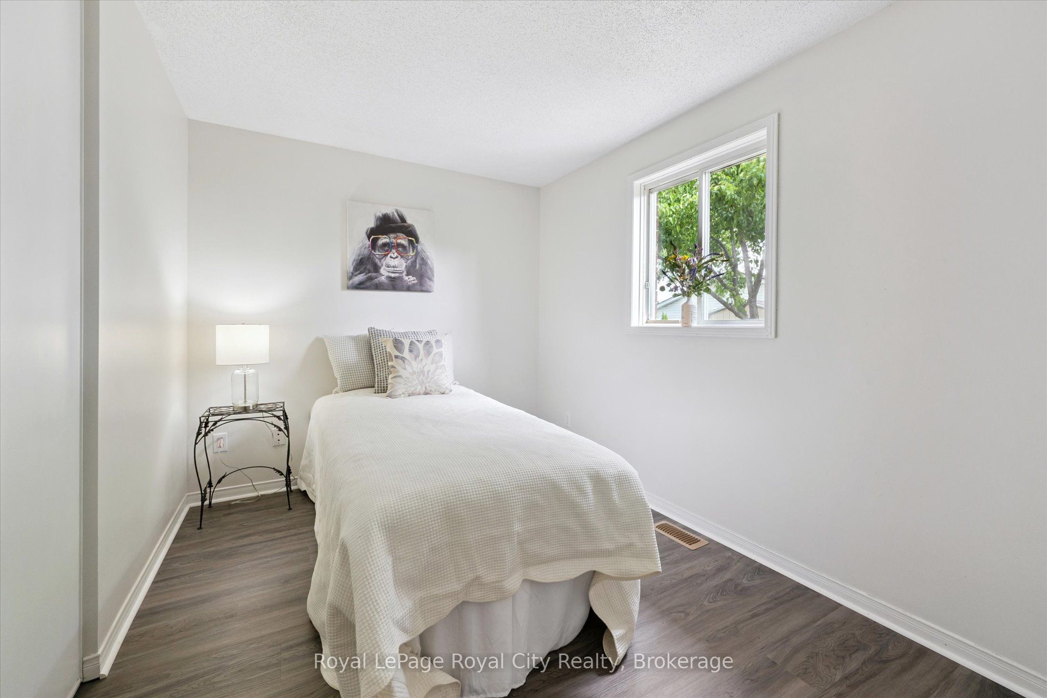 65 Eastview Road Property Photo 17
