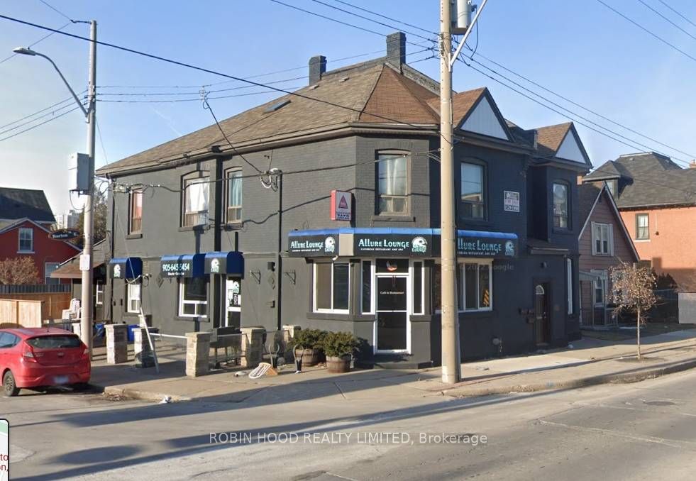 362 Barton Street E Property Photo 1