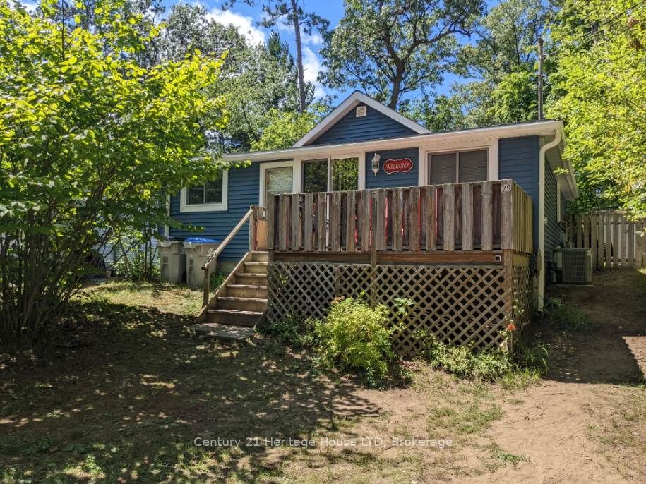 29 Elmwood Ave Property Photo 1