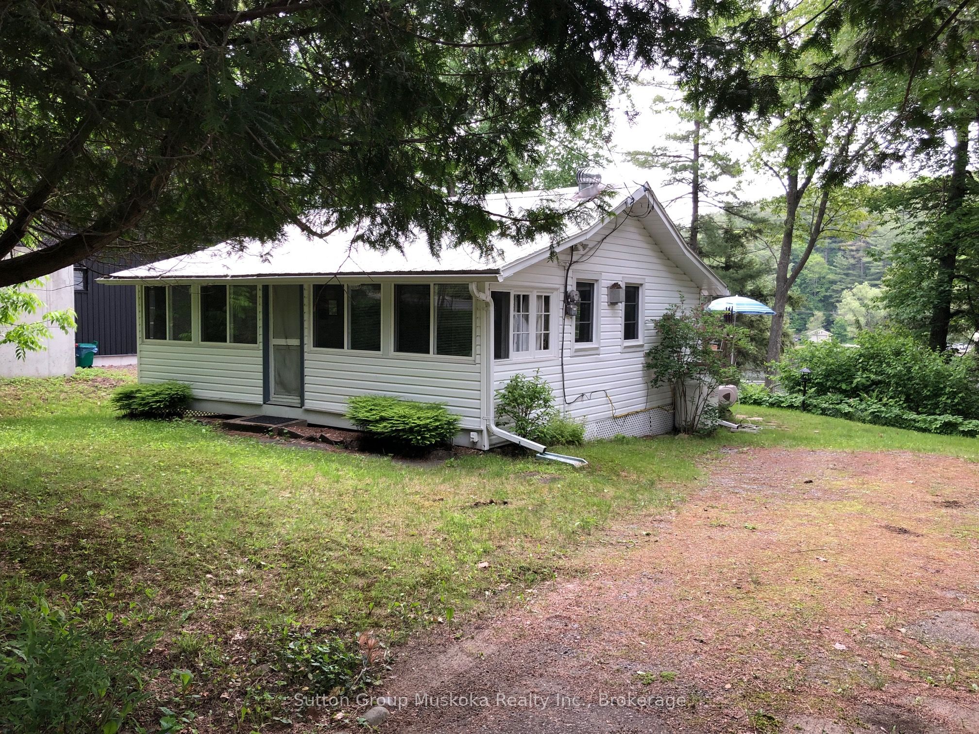 726 Muskoka Rd 10 Road Property Photo 1