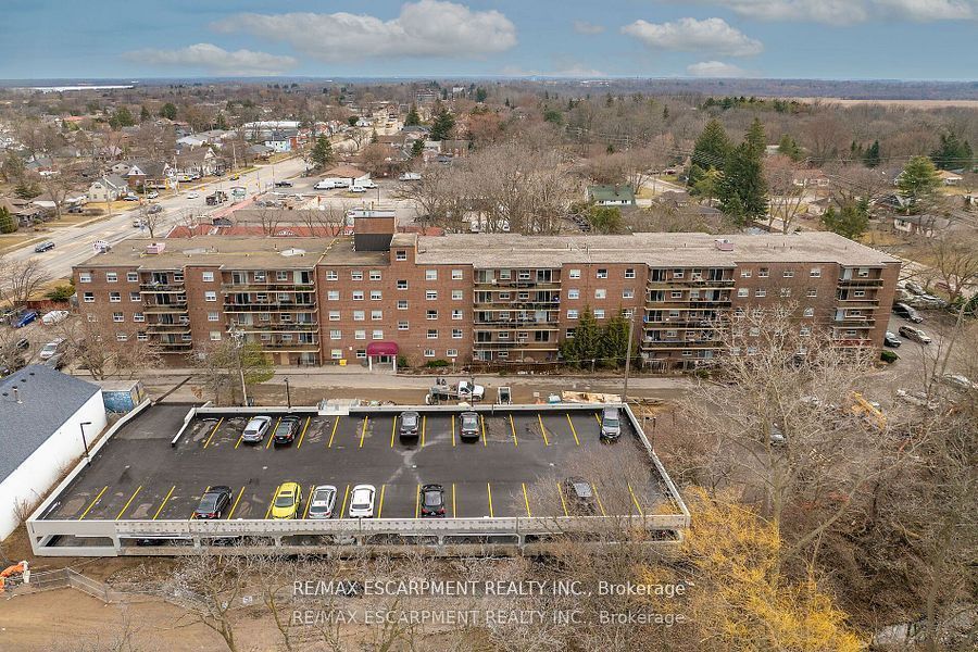 793 Colborne Street E 512 Property Photo 2