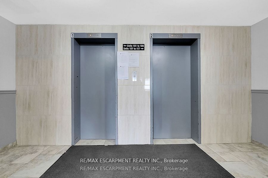 793 Colborne Street E 512 Property Photo 6