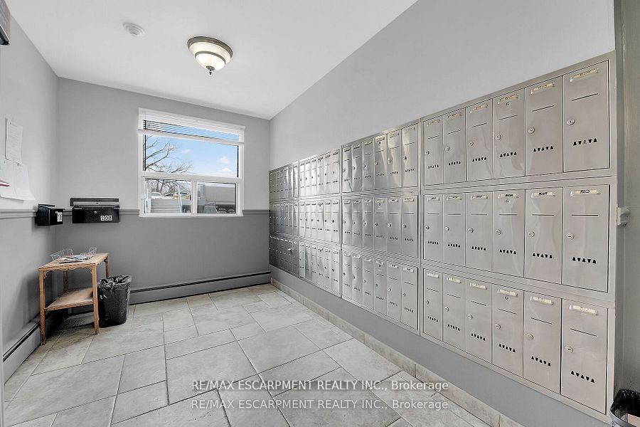 793 Colborne Street E 512 Property Photo 7