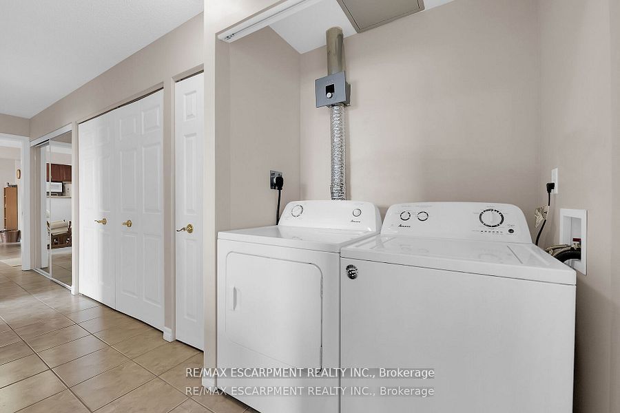 793 Colborne Street E 512 Property Photo 26