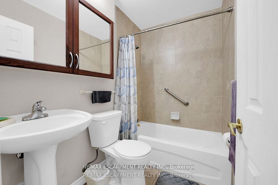 793 Colborne Street E 512 Property Photo 27