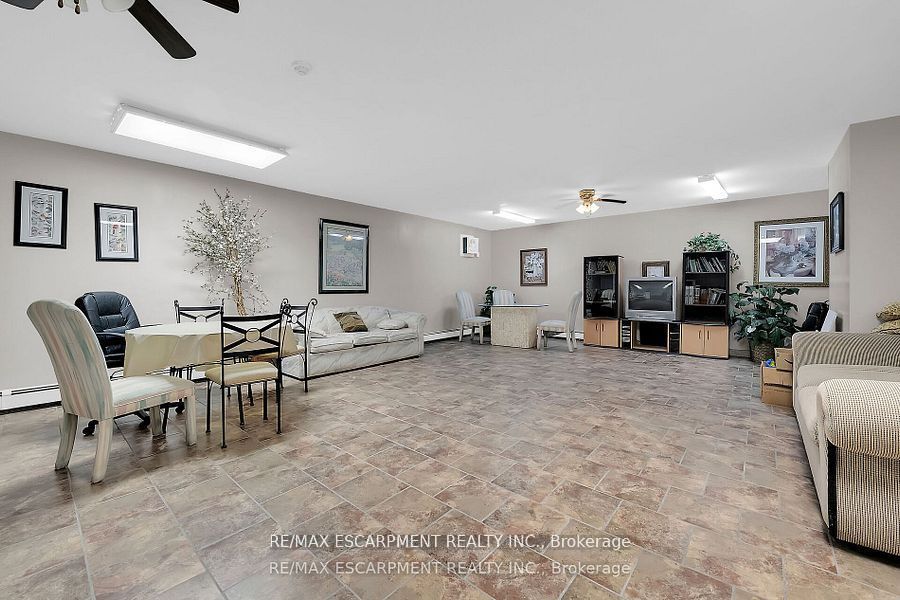 793 Colborne Street E 512 Property Photo 30