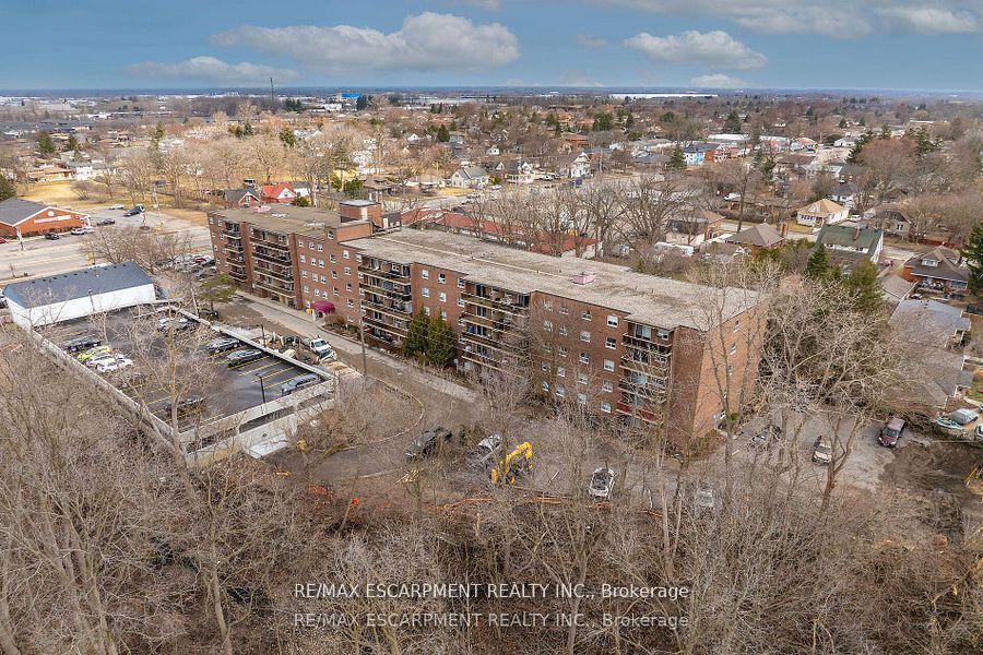 793 Colborne Street E 512 Property Photo 42