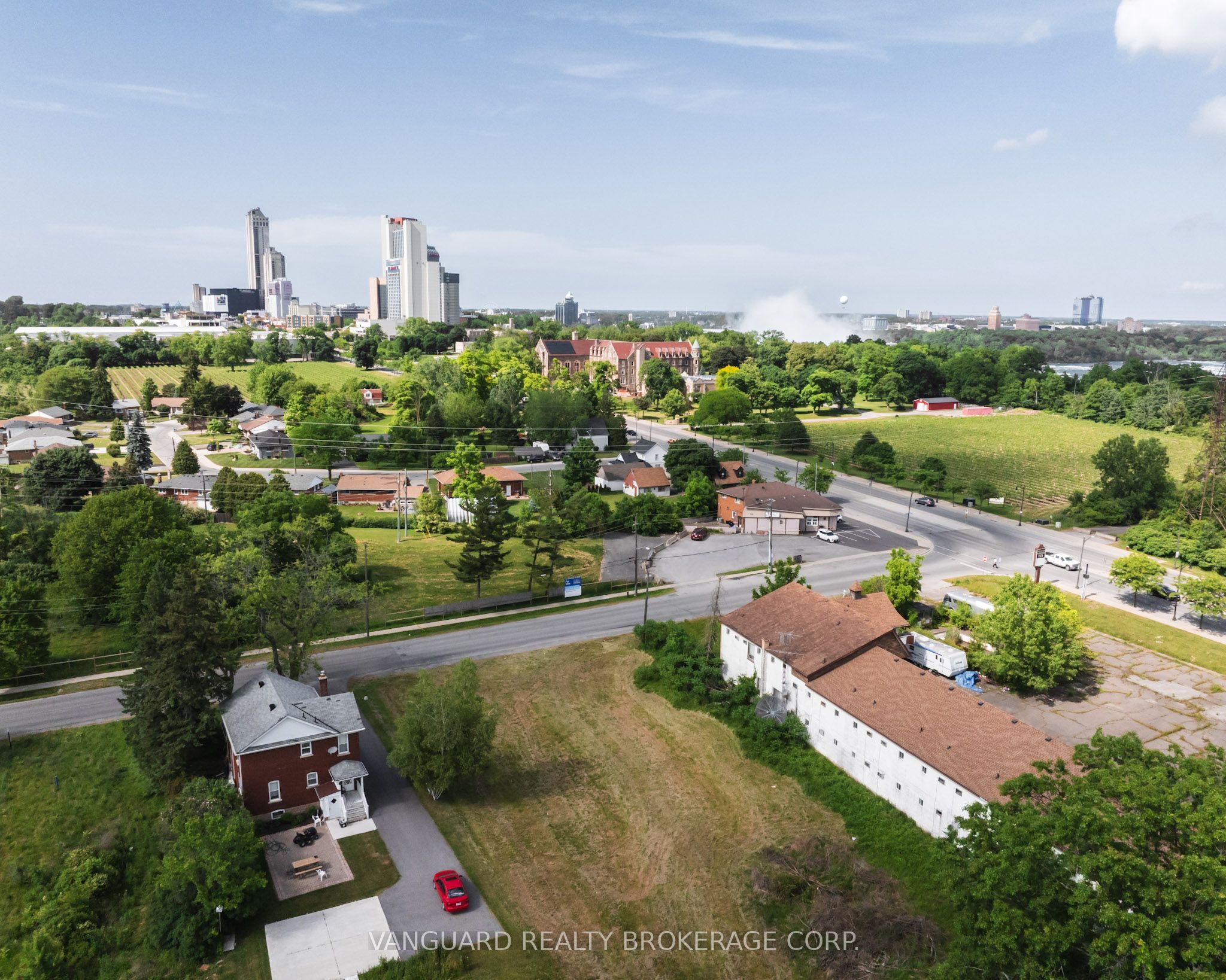 5544 Mcleod Road Property Photo 2