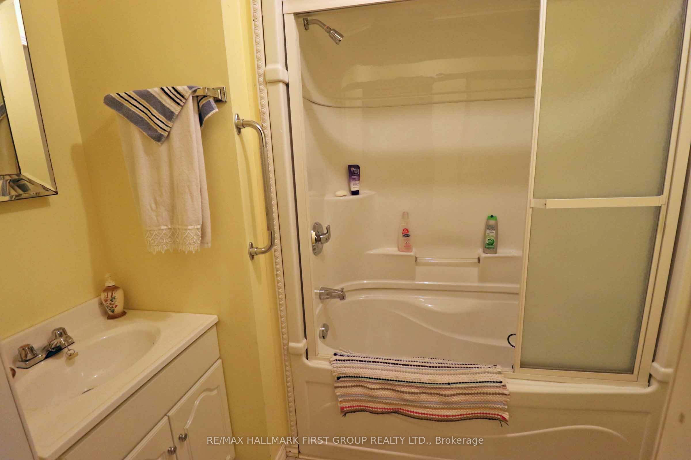 1586 Sulphide Road Property Photo 17