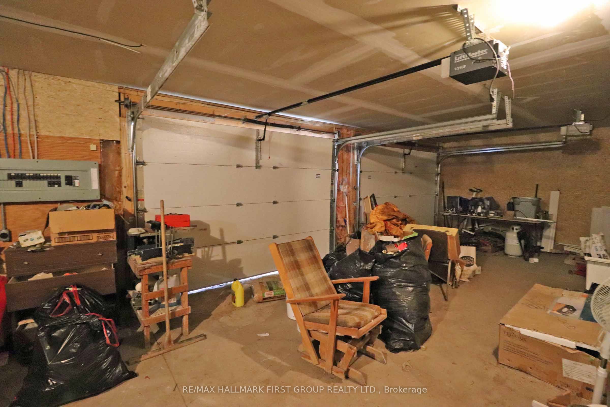 1586 Sulphide Road Property Photo 28