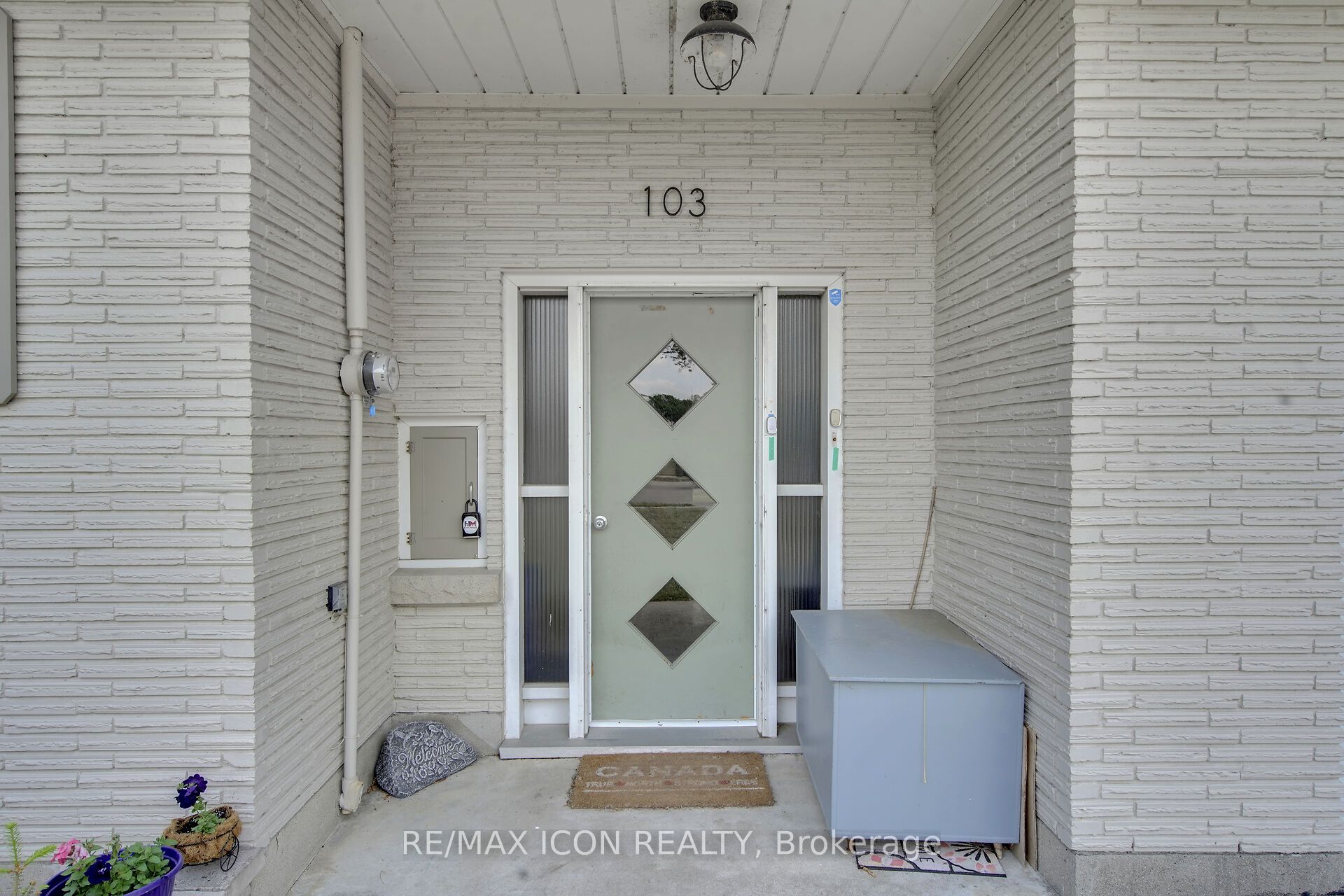 103 Brock Street E Property Photo 7