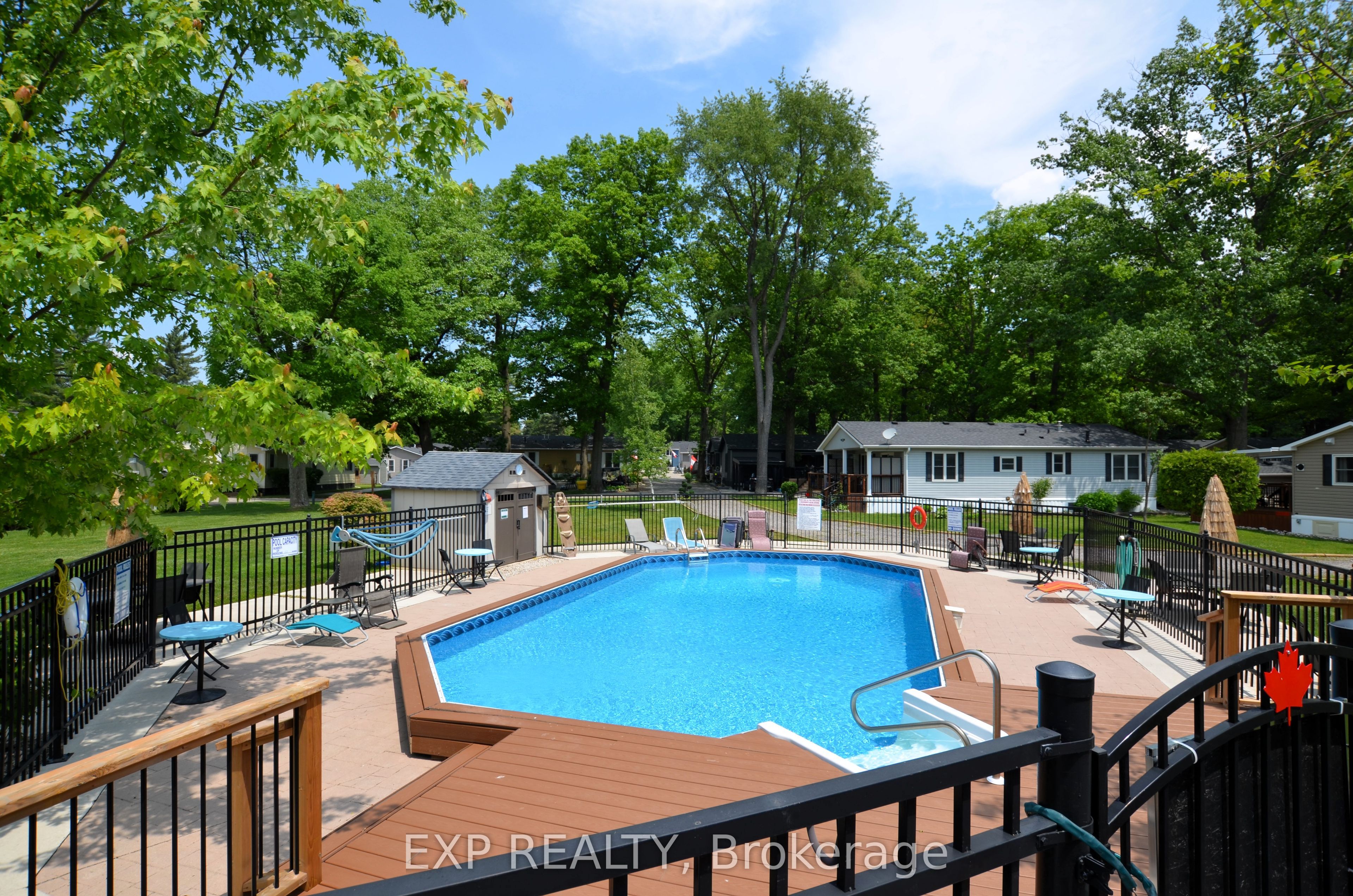 22790 Amiens Road 46 Property Photo 21