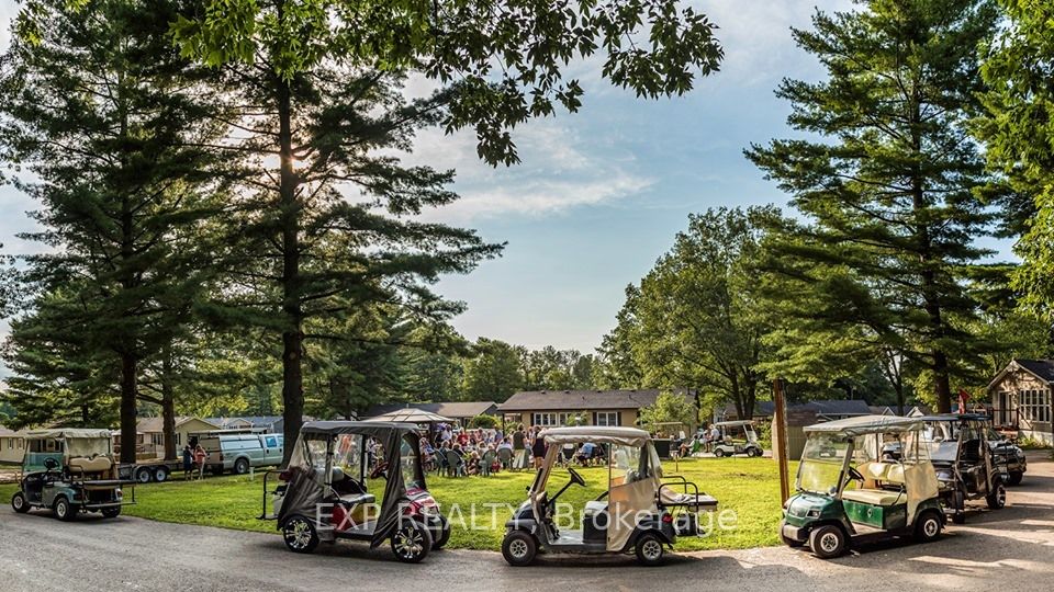 22790 Amiens Road 46 Property Photo 24