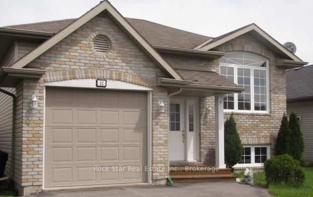 12 Follwell Crescent Property Photo 1