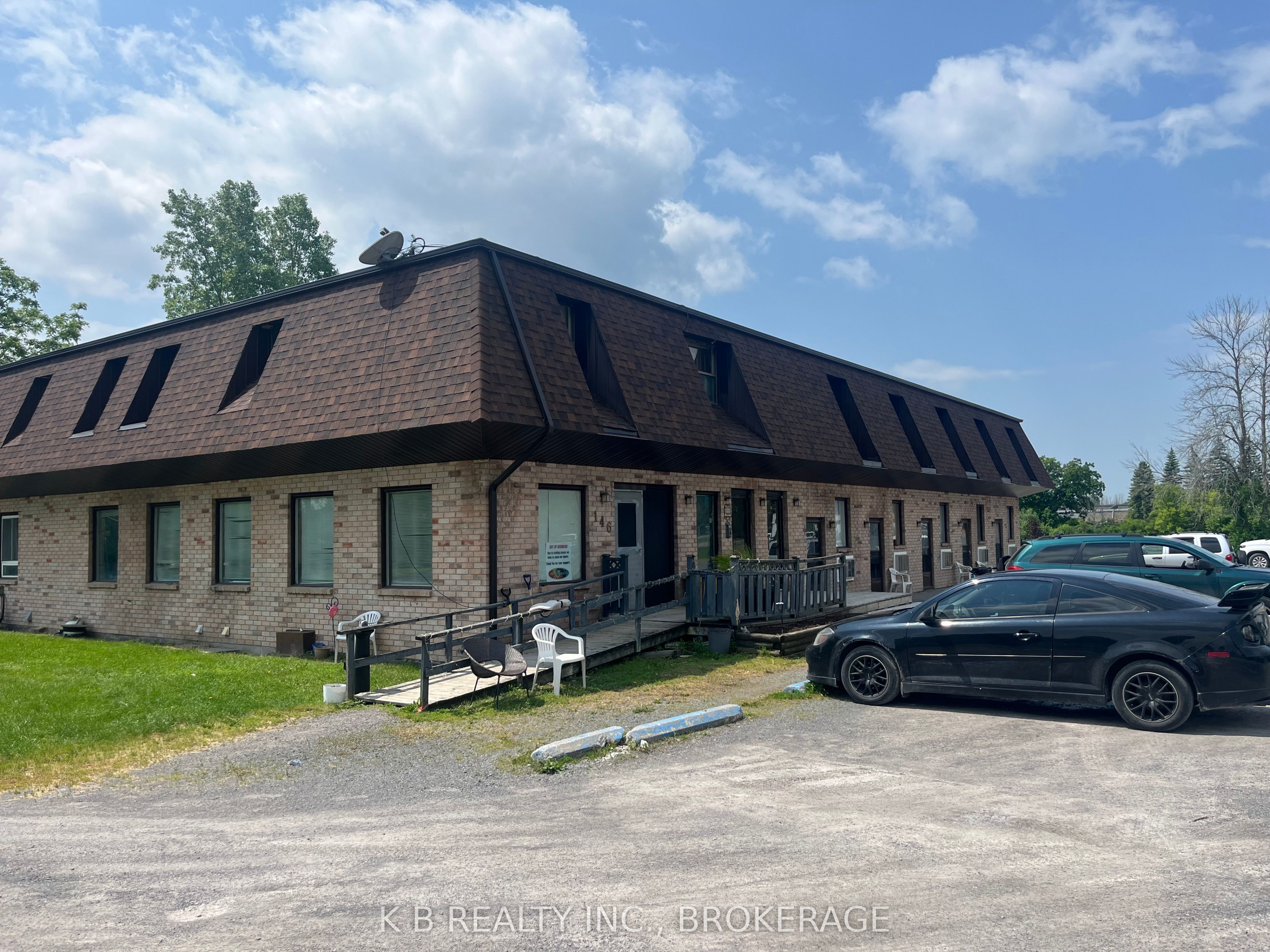 146 Dundas Street Property Photo 1