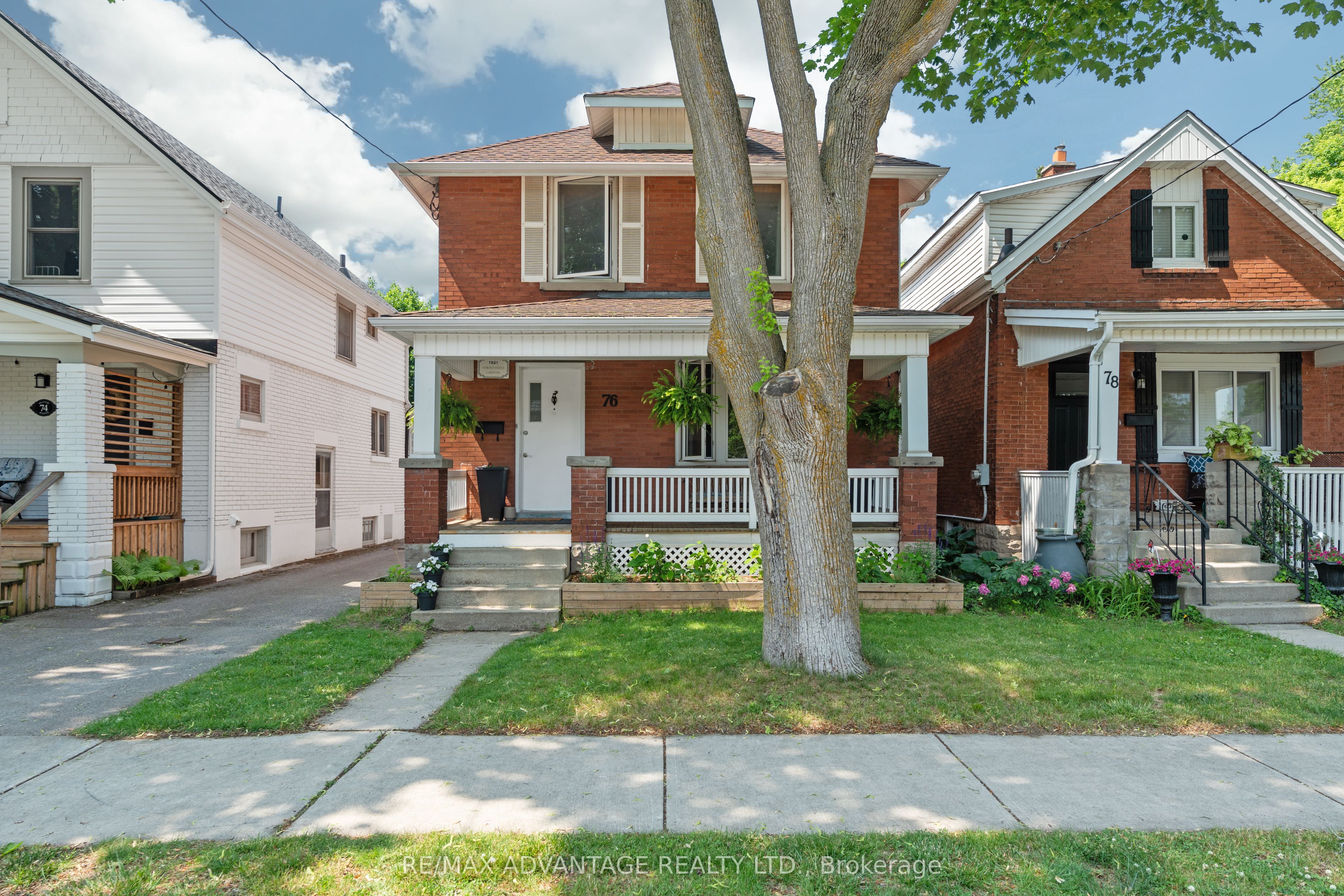 76 Beattie Avenue Property Photo 1