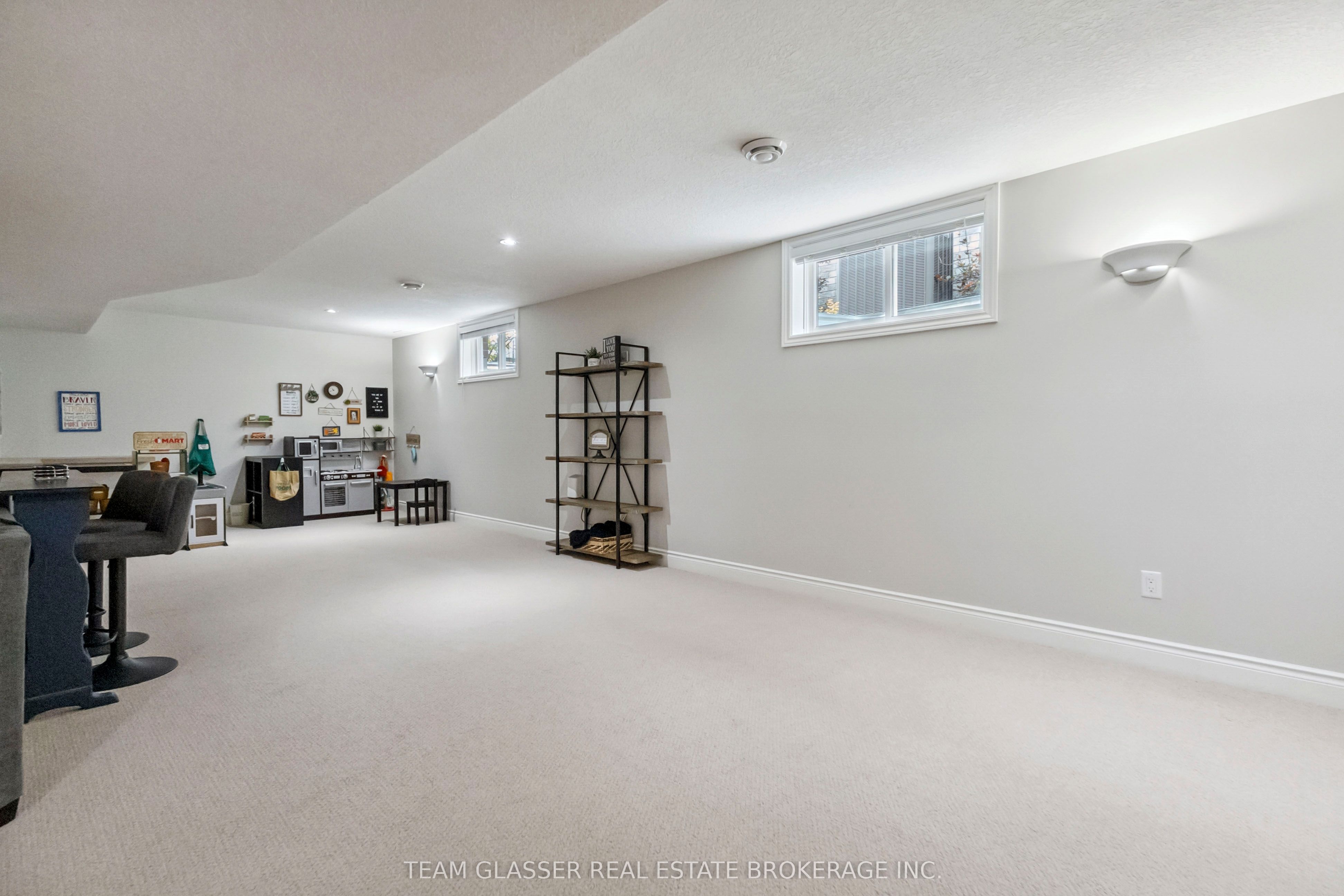 143 Deborah Drive Property Photo 39