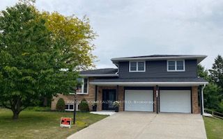 887 Nodwell Ct Property Photo 1