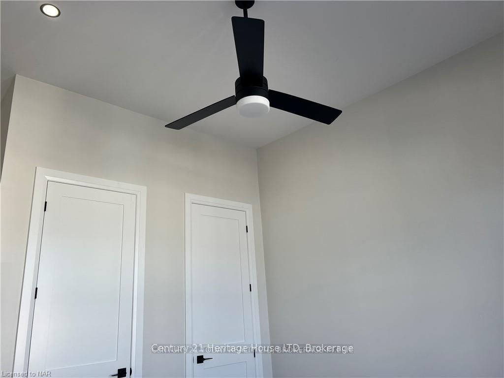 43 Jarvis Street 202 Property Photo 7