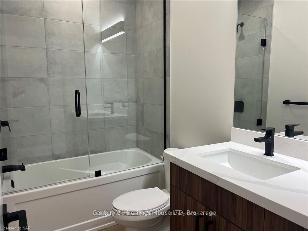 43 Jarvis Street 202 Property Photo 9