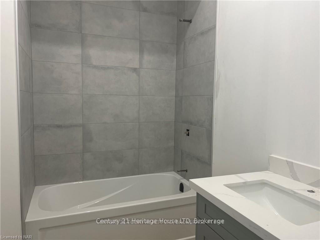 43 Jarvis Street 202 Property Photo 10