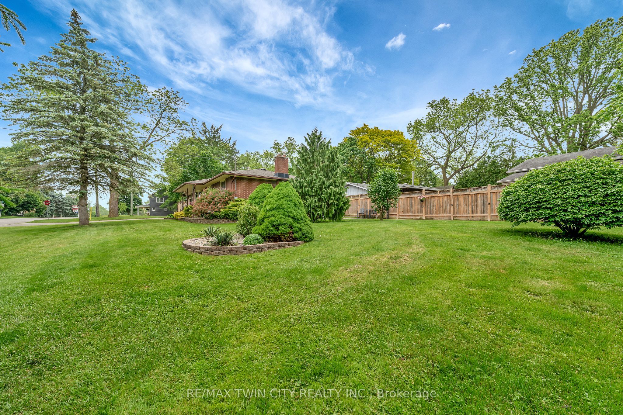 22 Victoria Street Property Photo 18