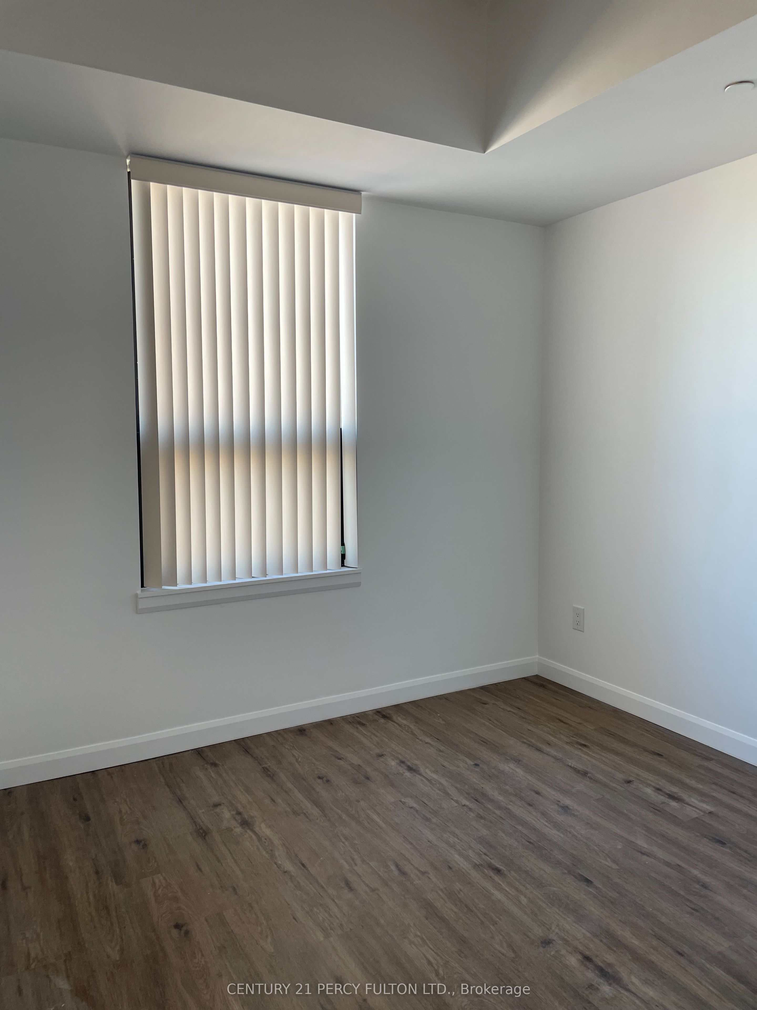 7 Erie Avenue 602 Property Photo 8