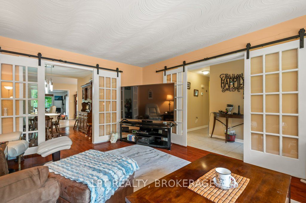 31 Acorn Lane Property Photo 10