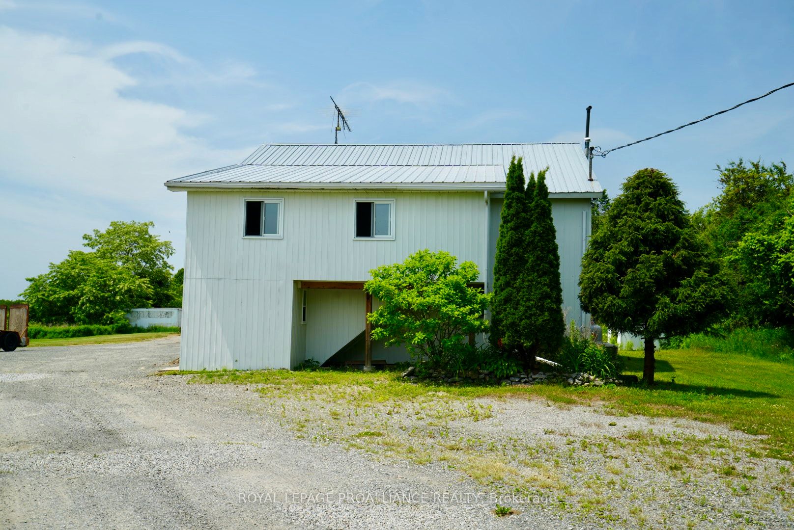 1792 Baulch Rd Property Photo 1