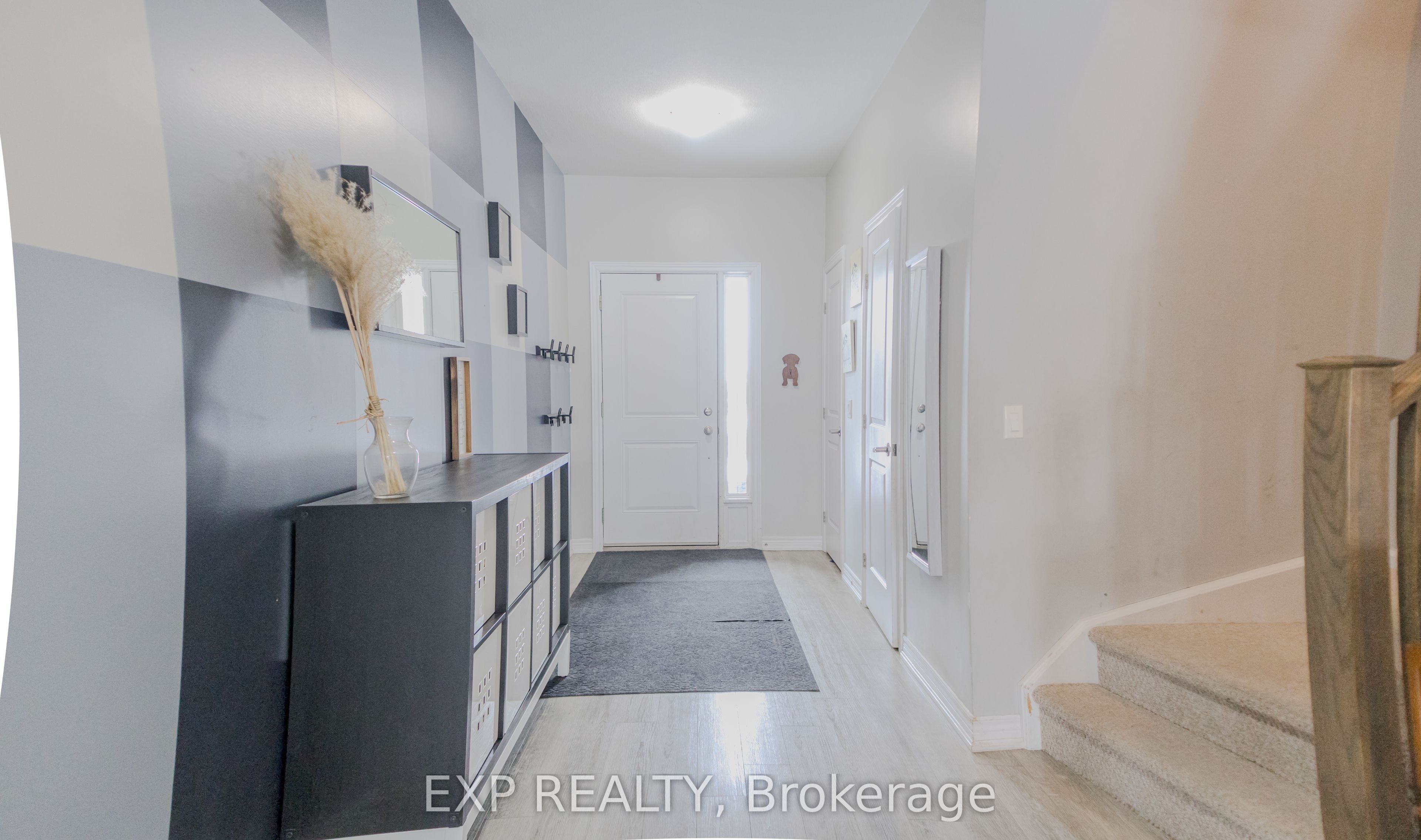 77 Diana Ave Avenue 67 Property Photo 4