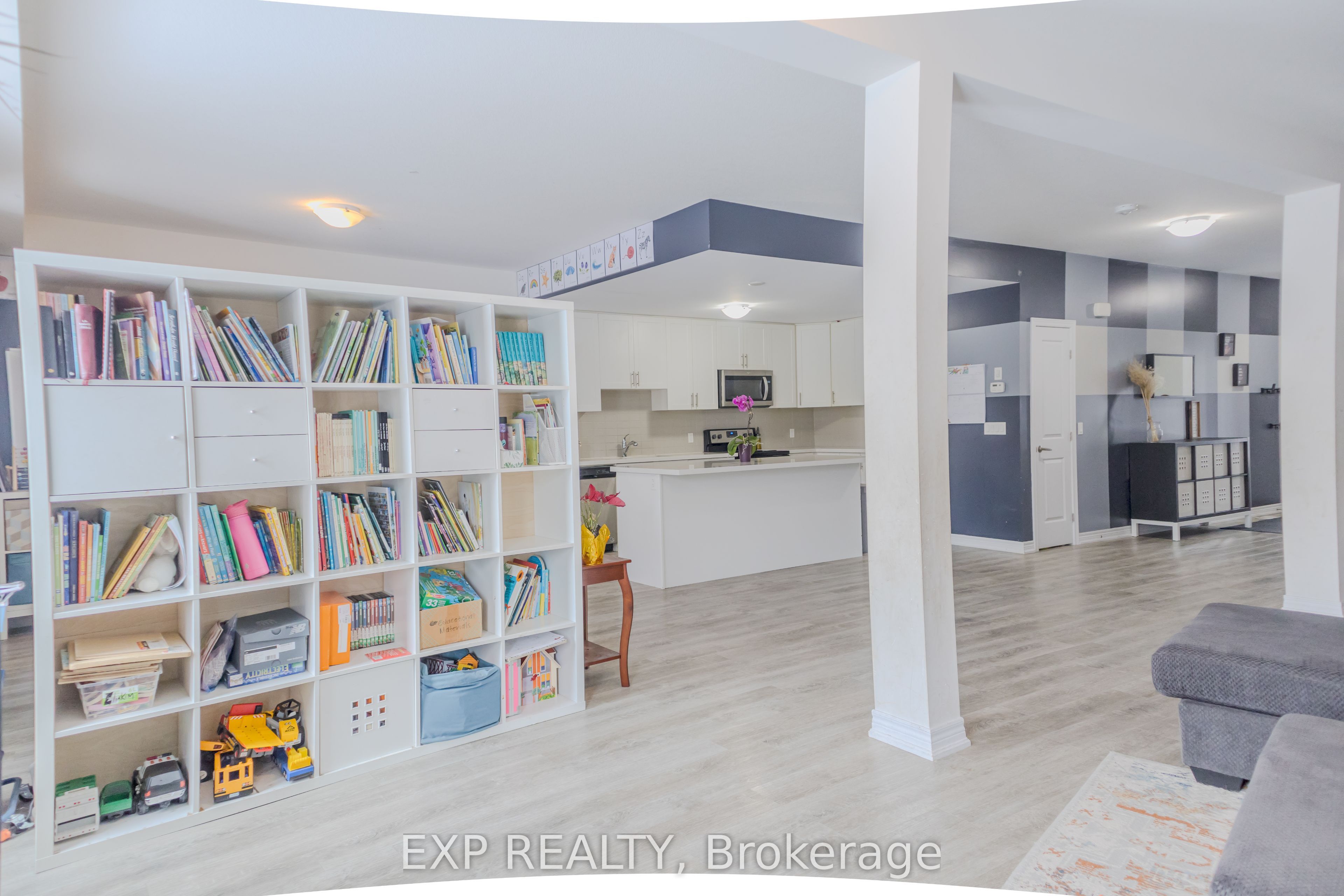 77 Diana Ave Avenue 67 Property Photo 11